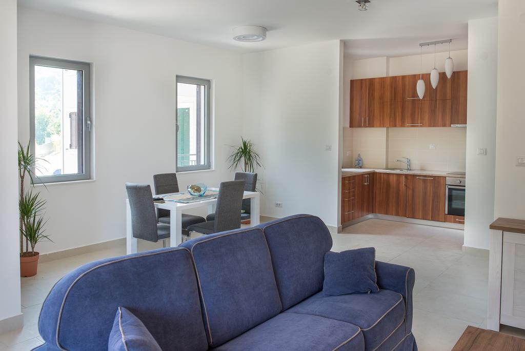 Lavender Bay Apartment Donji Morinj Δωμάτιο φωτογραφία